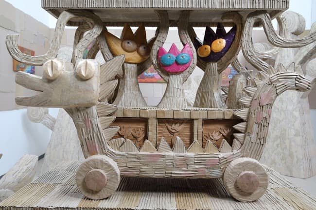 당신의 안녕을 위하여 · 혼합재료 · 130 x 65 x 195cm · (출처= 모산조형미술관)
