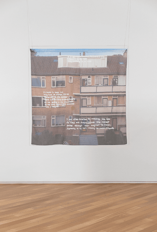 Neighbor · 유리, 천에 UV 인쇄 · 100×100×10cm · 2020-2021 © SongEun Art and Cultural Foundation and the Artist. All rights reserved · Neighbor