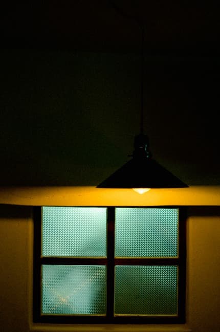 PLACE · Pigment Print · 40 x 60 cm · 2021 (출처=모리스갤러리) · PLACE · Pigment Print