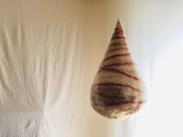 shape6 · PVC랩 · 60 x 34cm · 2021 (출처= 아트린 뮤지움) · shape6