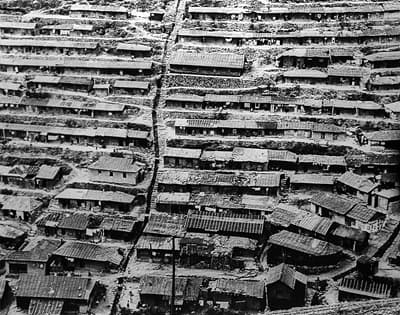 최민식 <부민동, 부산 > · 1963 (출처= 국립민속박물관)