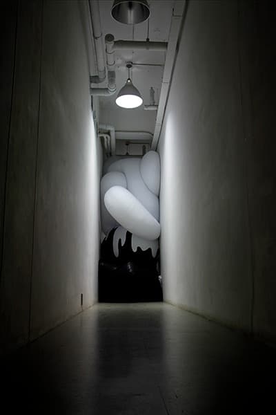 임지빈, 공간 PM 5:38, · pigment print on paper · 90.9 x 72.7 cm · 2011 (출처= 갤러리위 수지) · space PM 5:38 · pigment print on paper