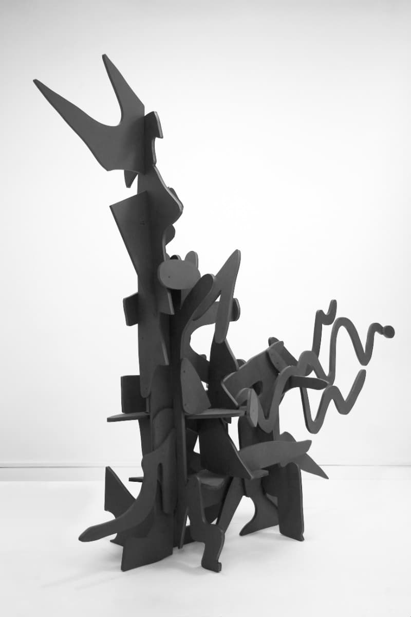 최하늘, 관망하는 용 · 에코보드 · 210 x 80 x 200 cm · 2021 (제공=두산갤러리)
