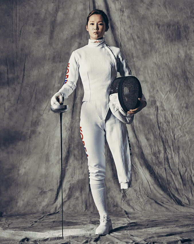 김인철, Athena · digital pigment print · 180cmX105cm · 2019 (출처= 대구예술발전소)