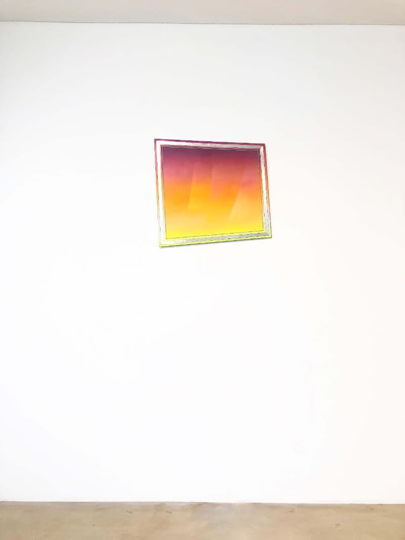 〈무지개 장면 #5〉 · 철판 위에 페인트 스프레이, 알루미늄 · 80 x 84 cm · 2021 (이미지 제공 = 원앤제이 갤러리)