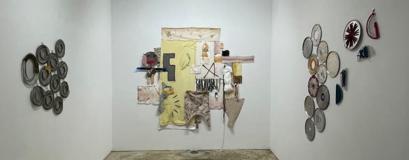 Untitled · 천, 끈, 실, 스텐레스 등 · 왼쪽부터 78x83cm/216x210 /133x135cm · 2021 (이미지 제공 = 세컨드 에비뉴 갤러리)