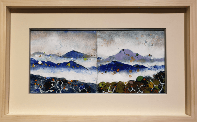 새벽 산에 올라 · 구리판에 칠보 · (출처= 갤러리아트눈) · climb the mountain at dawn · Cloisonne on a copper plate