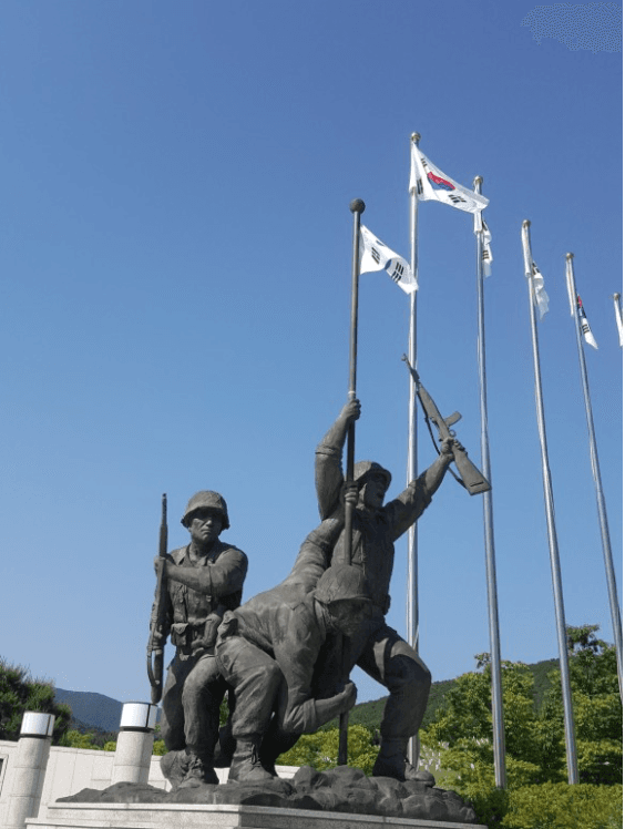데이비드 더글라스 던컨 : This is War!