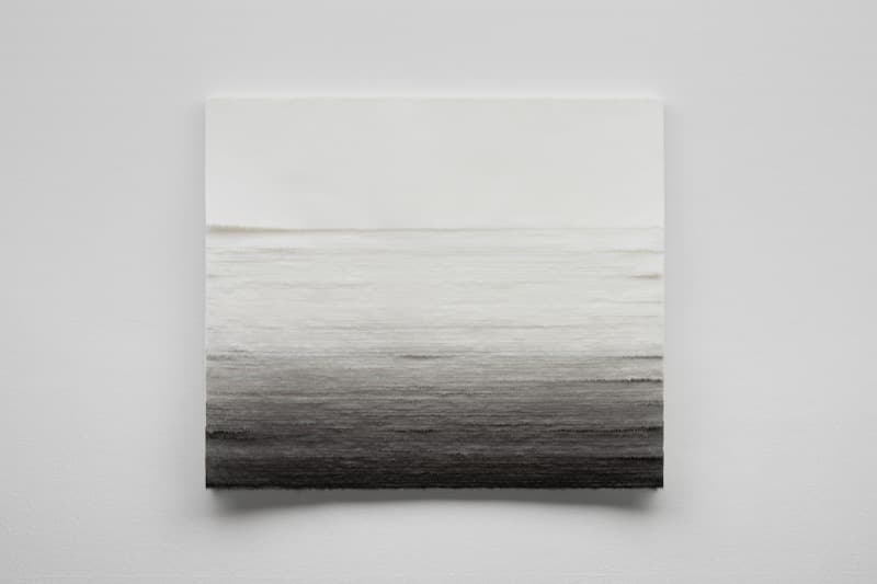 The Story_5mm space_Medium · 한지로 만든 책에 먹 · 60x70cm · 2021 (이미지 제공 = 갤러리 너트) · The Story_5mm space_Medium