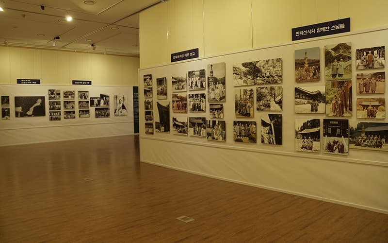 전시전경 · (출처= 월정사 성보박물관) · exhibition view