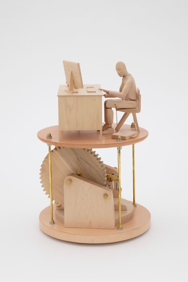 Nick Doyle. “No One Can Know” · Wood, leather, brass, stainless steel, bronze · 54 x 36 x 41 cm | 21 x 14 x 16 in. · 2021 Photo: Guillaume Ziccarelli. Courtesy of the Artist and Perrotin. · Nick Doyle. “No One Can Know” · Wood, leather, brass, stainless steel,