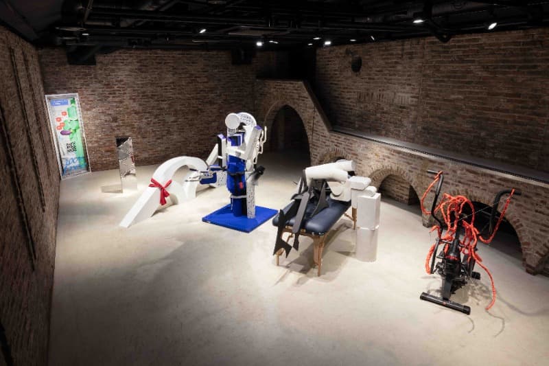 벌키(Bulky) 아라리오뮤지엄 인 스페이스 설치전경, 2021 ⓒ 2021 ARARIO MUSEUM (이미지 제공 = 아라리오뮤지엄)