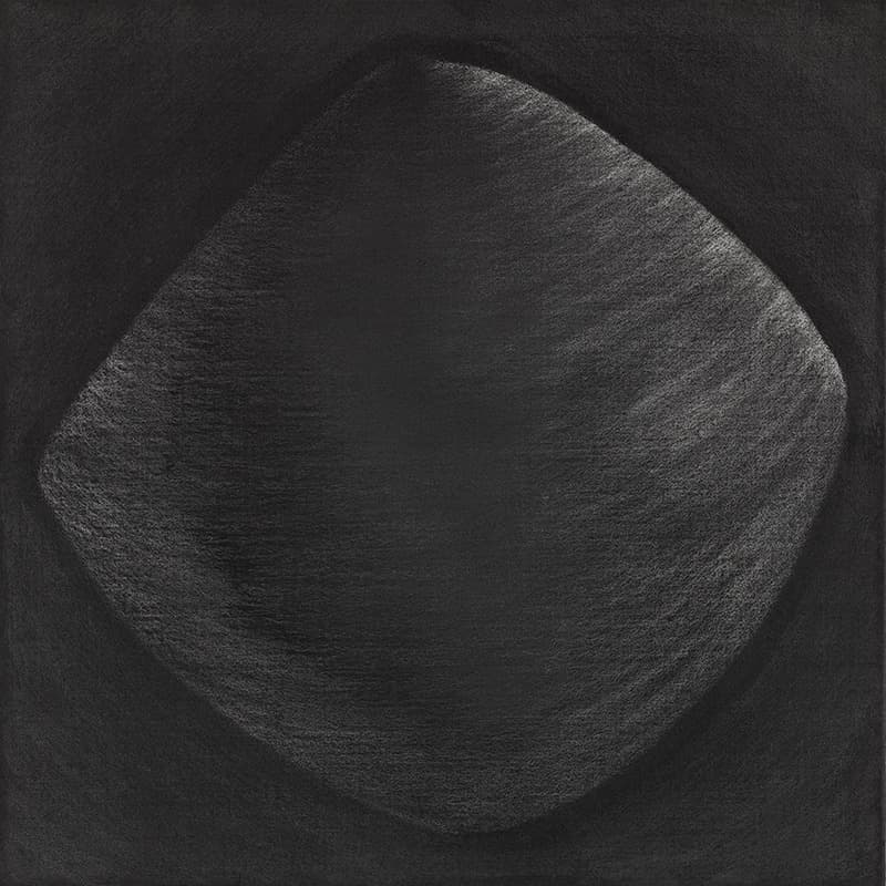 1999 RQ36 · gouache, graphite, conte on canvas · 45.5x45.5cm · 2021 (출처= 드로잉룸) · 1999 RQ36 · gouache, graphite, conte on canvas