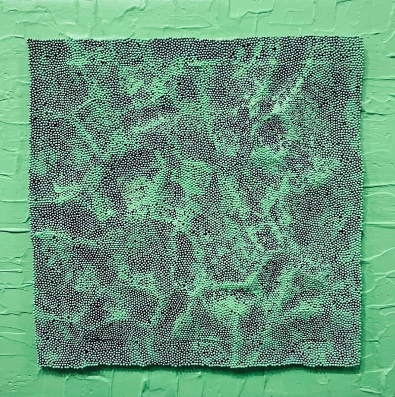 I Want - 8 · pin on mixed media · 300x300x50mm · 2021 (이미지 제공 = 솅겐 갤러리) · I Want - 8 · pin on mixed media