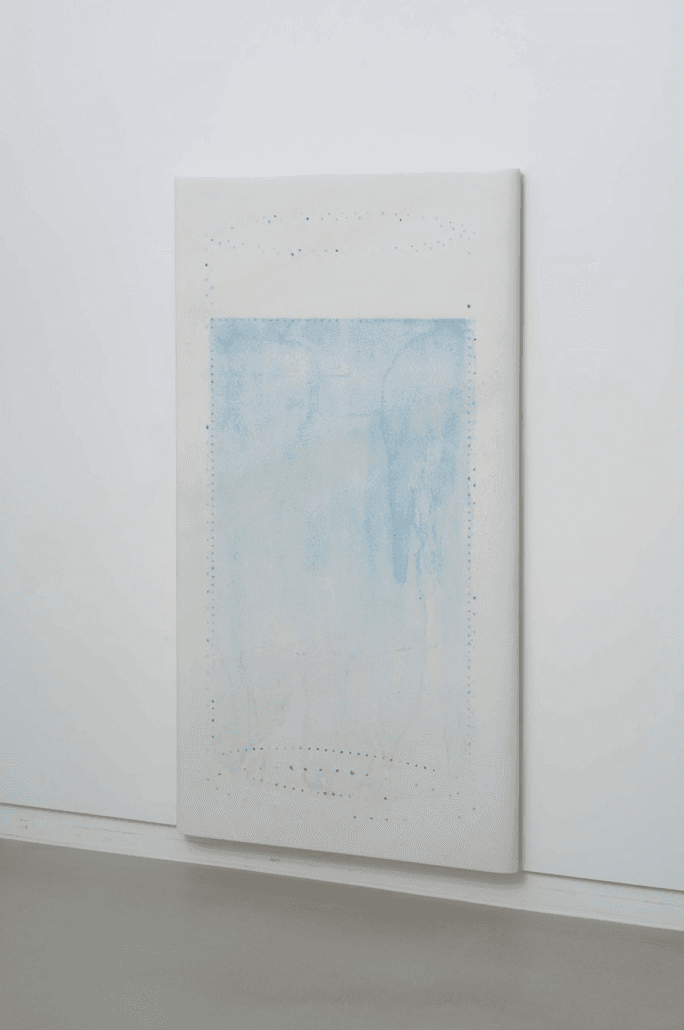 얼음-물-컵 그리고 공기 · 사이벡, 잉크 · 85 x 46 x 3 cm · 2021 (출처= 갤러리기체) · Ice-water-cup and air · sivec, ink