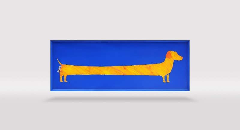 조이린, Dachshund – Mango · acrylic & pantone on acrylic board · 550x200mm · 2021 (이미지 제공 = Schengen gallery) · Joy Rin, Dachshund – Mango · acrylic & pantone on acrylic board