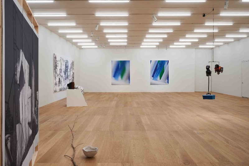 2F 설치전경 · © SONGEUN Art and Cultural Foundation and the Artist. All rights reserved (이미지 제공 = 송은)