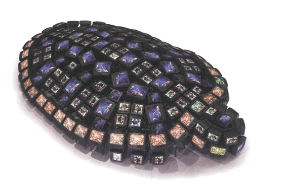 백남준, 거북 · 1993 (출처=울산시립미술관) · Namjune PAIK, Turtle