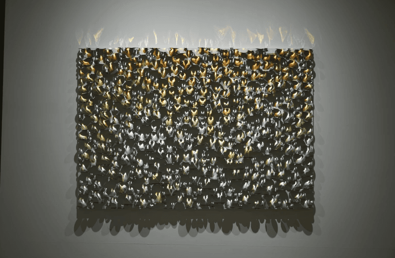 권용래, The Eternal Flame-Tinged with Orange · Stainless steel on Canvas · 116.7 x 80.3 cm · 2021 (이미지출처=리나갤러리) · Kwon Yongrae, The Eternal Flame-Tinged with Orange · Stainless steel on Canvas