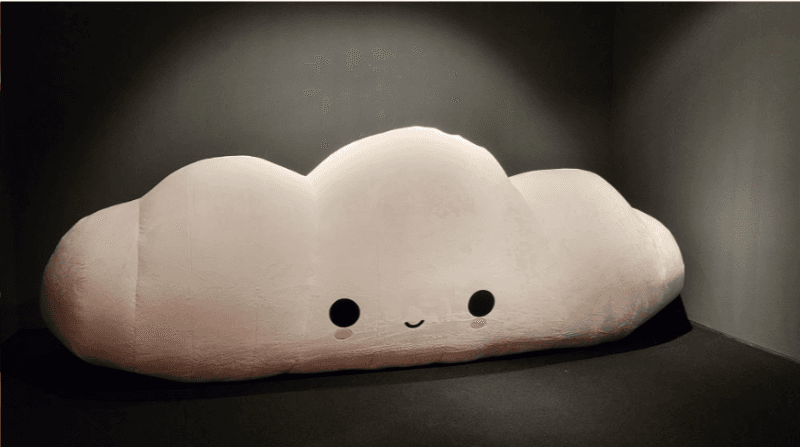 FriendsWithYou_CLOUDY · (이미지출처 = 롯데갤러리) · FriendsWithYou_CLOUDY