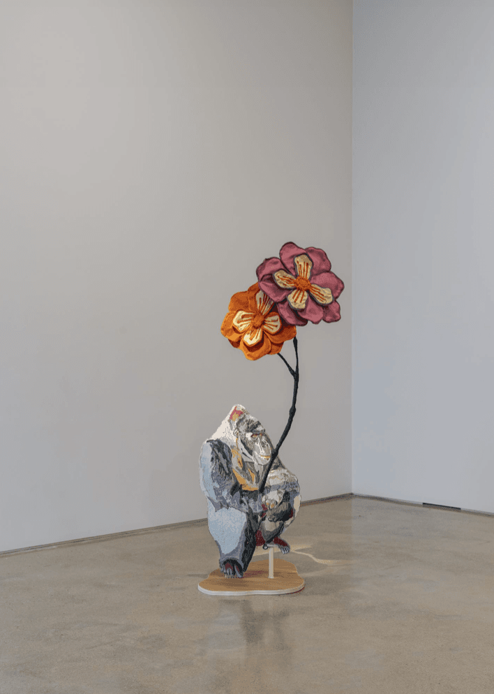 Ishmael: Even the Gorilla Needs a Flower · Cotton, viscose rayon threads, wood, steel, and various fabrics. Approx · 100 x 100 x 200 cm · 2021 (이미지출처 = pkm갤러리) · Ishmael: Even the Gorilla Needs a Flower · Cotton, viscose rayon threads, wood, steel, and various
