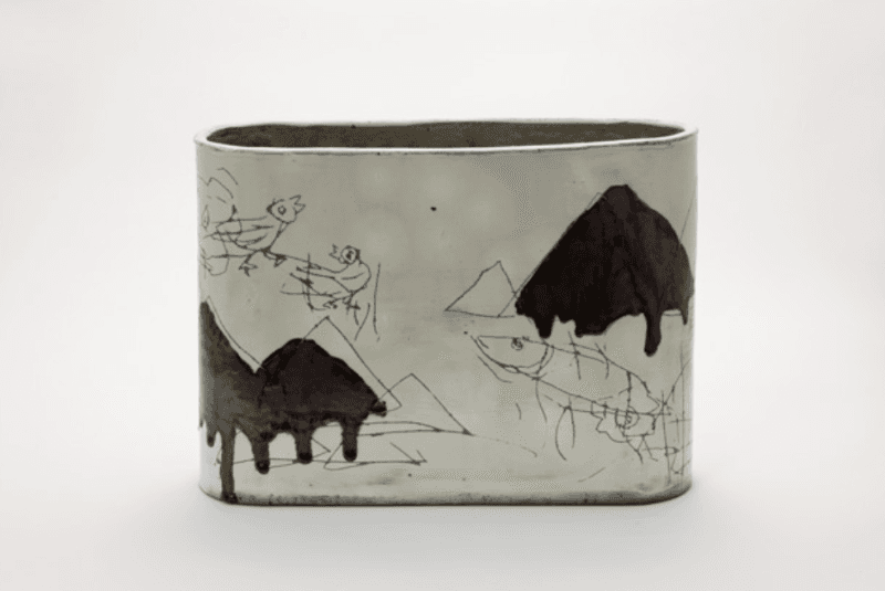 Landscape of the Heart · Buncheong · 42 x 16 x 31cm · 2021 (이미지출처 = 모리스갤러리) · Landscape of the Heart · Buncheong