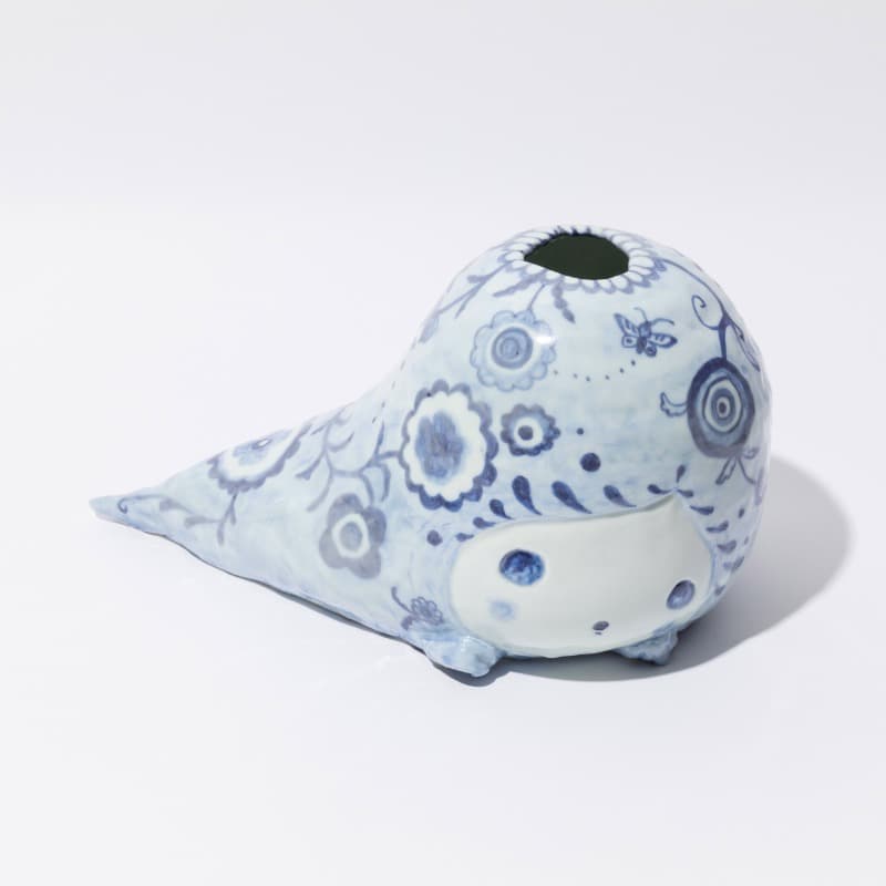Chiho Aoshima, Poke-chan, Warm and Fuzzy · Ceramic · 30 x 20 x 36 cm · 2020 ©2020 Chiho Aoshima/Kaikai Kiki Co., Ltd. All Rights Reserved. Courtesy Perrotin · Chiho Aoshima, Poke-chan, Warm and Fuzzy · Ceramic