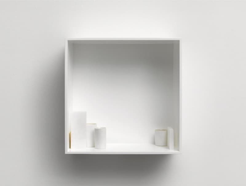 Ryōan-ji (for John Cage), III · Porcelain, gold, alabaster, and aluminium · 44.9 x 44.9 x 20 cm 17 11/16 x 17 11/16 x 7 7/8 in · 2017 (이미지출처 = 가나아트) · Ryōan-ji (for John Cage), III · Porcelain, gold, alabaster, and aluminium