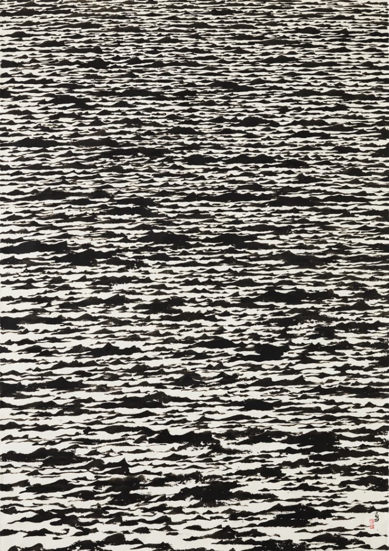 wave · 한지에수묵담채 · 199x138.5cm · 2021 (이미지출처 = 햇빛담요재단)