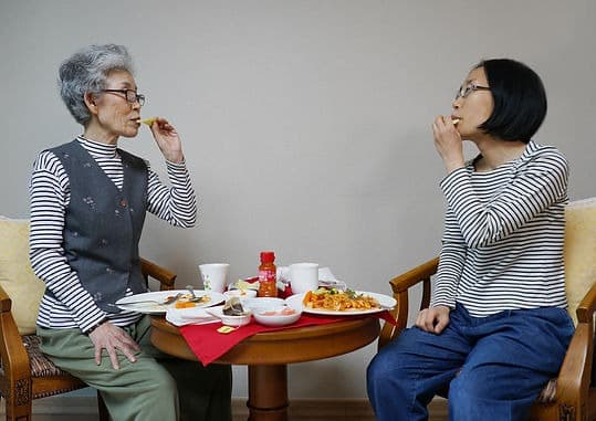 김정은 : 새로운 시간 포스터