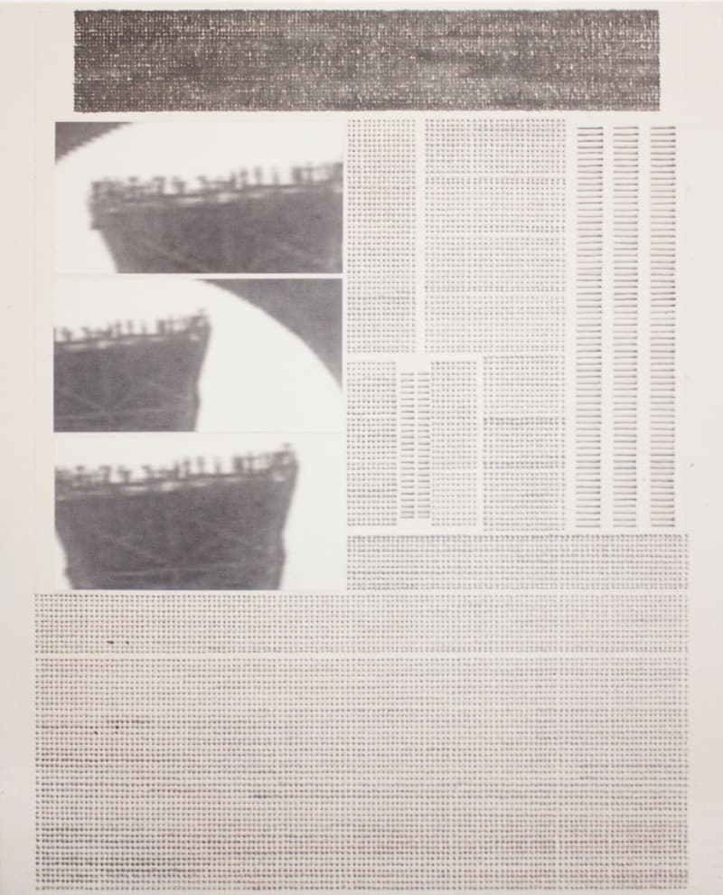 1994년 10월 21일 (출근길 날벼락) · 한지에 먹, 디지털 프린트 · 162.3cm x 130cm · (이미지출처 = 서울갤러리)