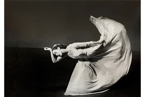 Babara Morgan, Martha Graham, Letter to the World (Kick) · Gelatin silver print · Image 35.56 x 46.99 cm / Sheet 40.64 x 50.8 cm · 1940 (이미지출처 = art sapce j)