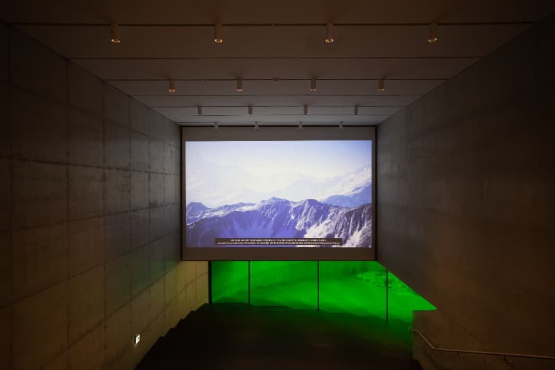 2층 설치전경 · © SONGEUN Art and Cultural Foundation and the Artist.  All rights reserved.