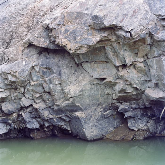 The stone of the Monster 괴물의 돌 - 염중호 포스터