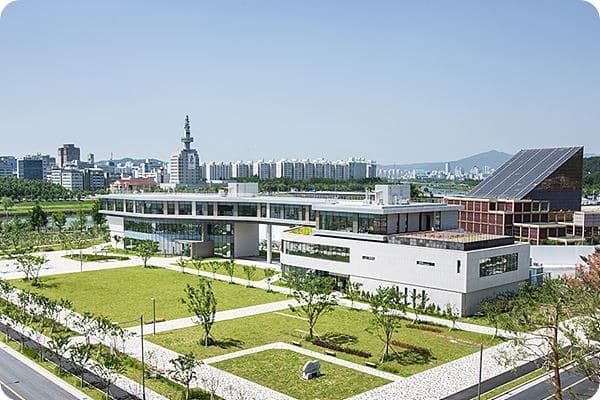 기초과학연구원 전시관