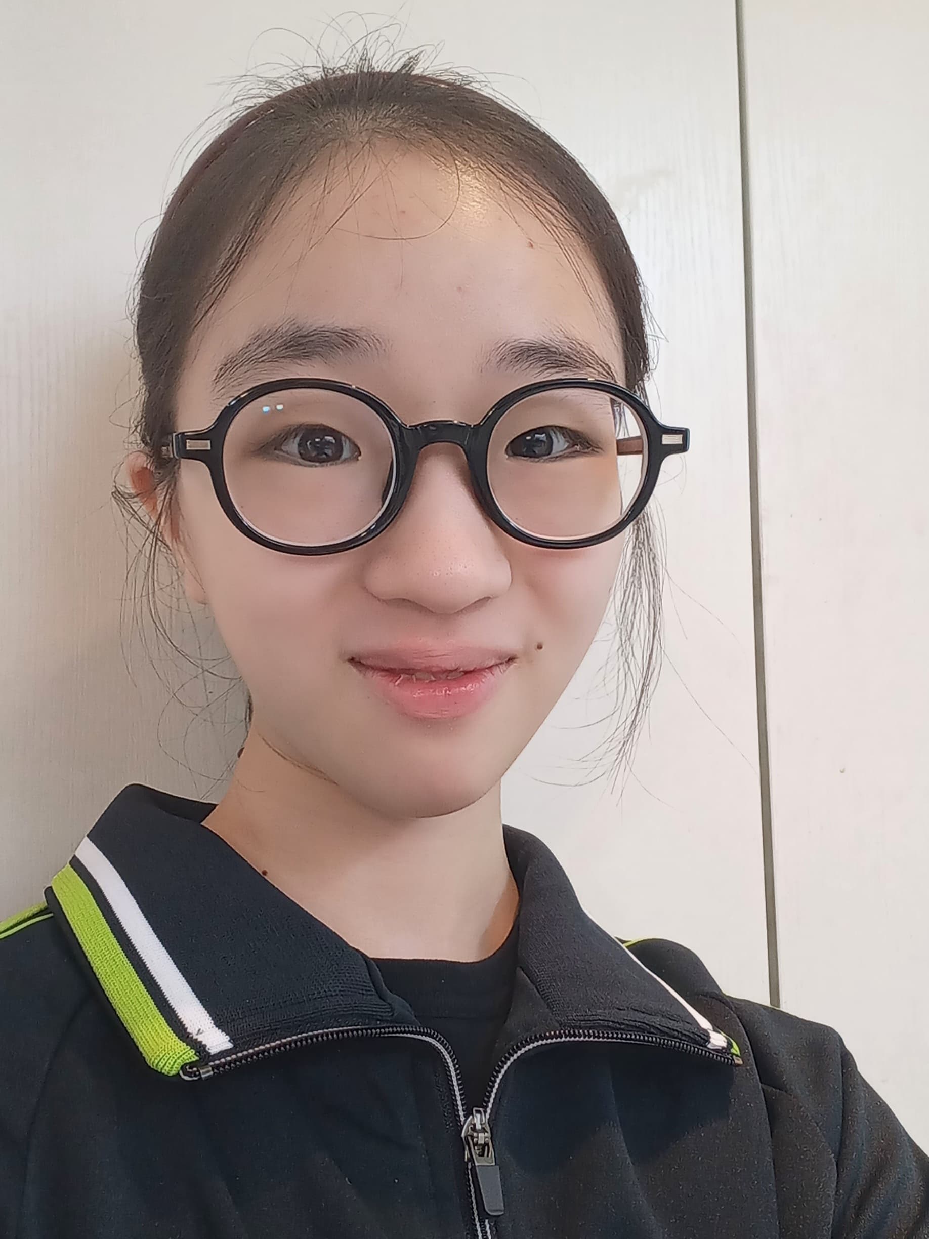 전지유
