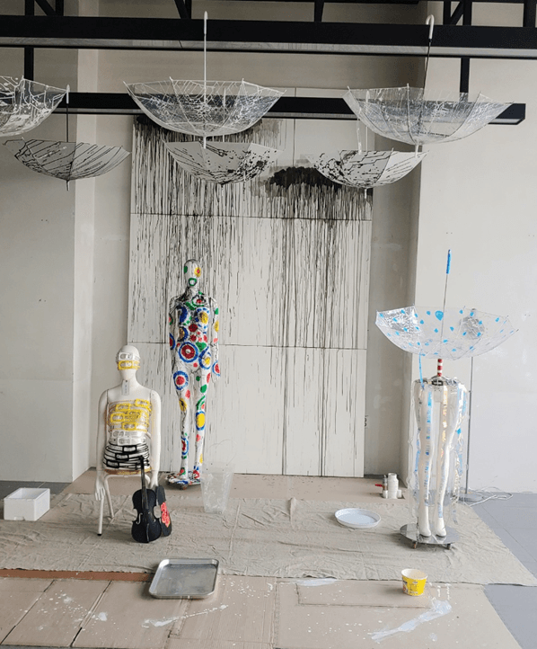 하와의 그 자손 · mixed media · 가변 크기 · 2021