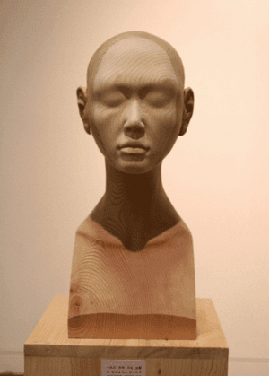 Marionette-ear