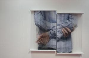 String Mirror_c_hands_3075